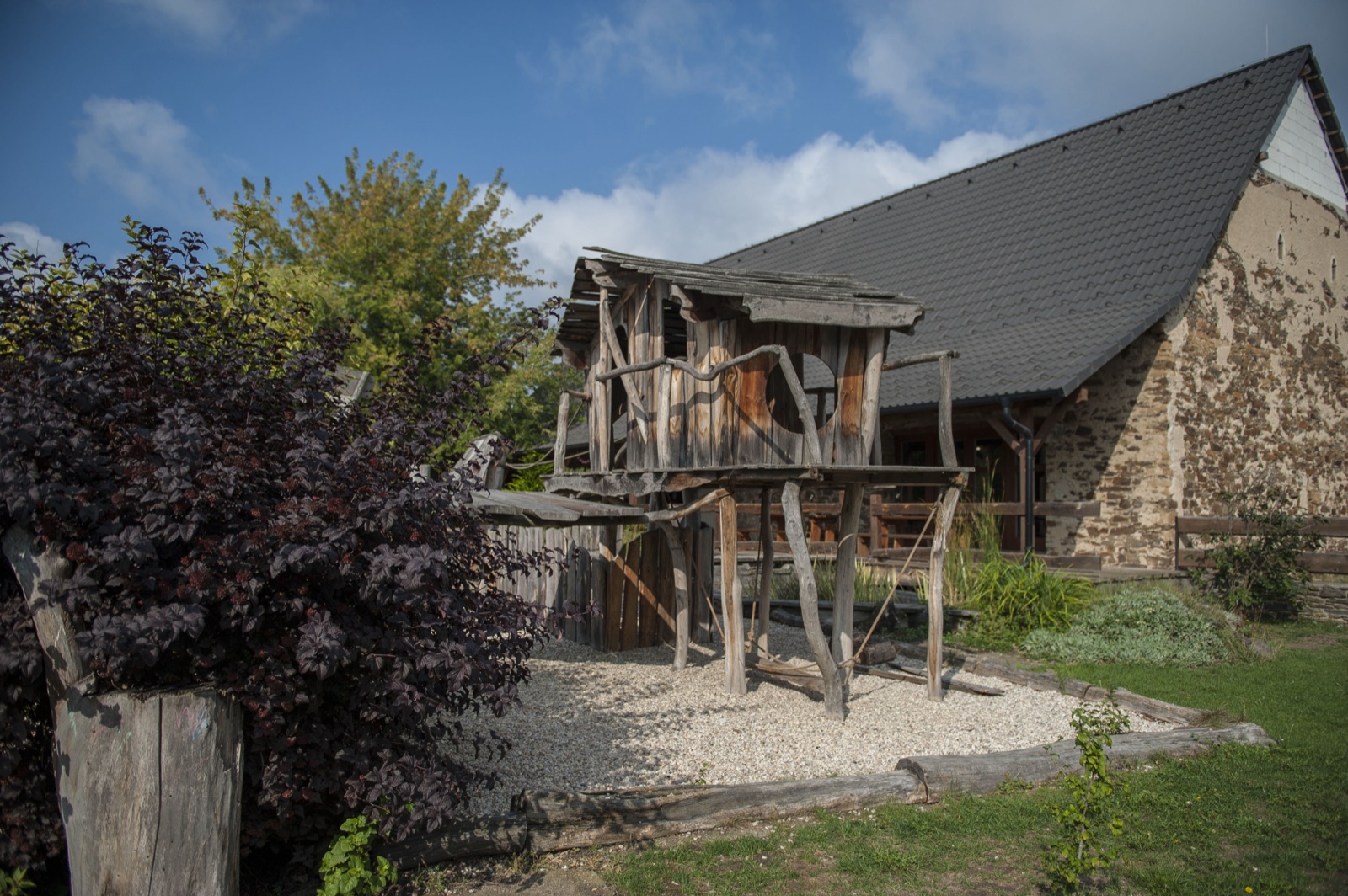 Škvorecký dvůr foto 3