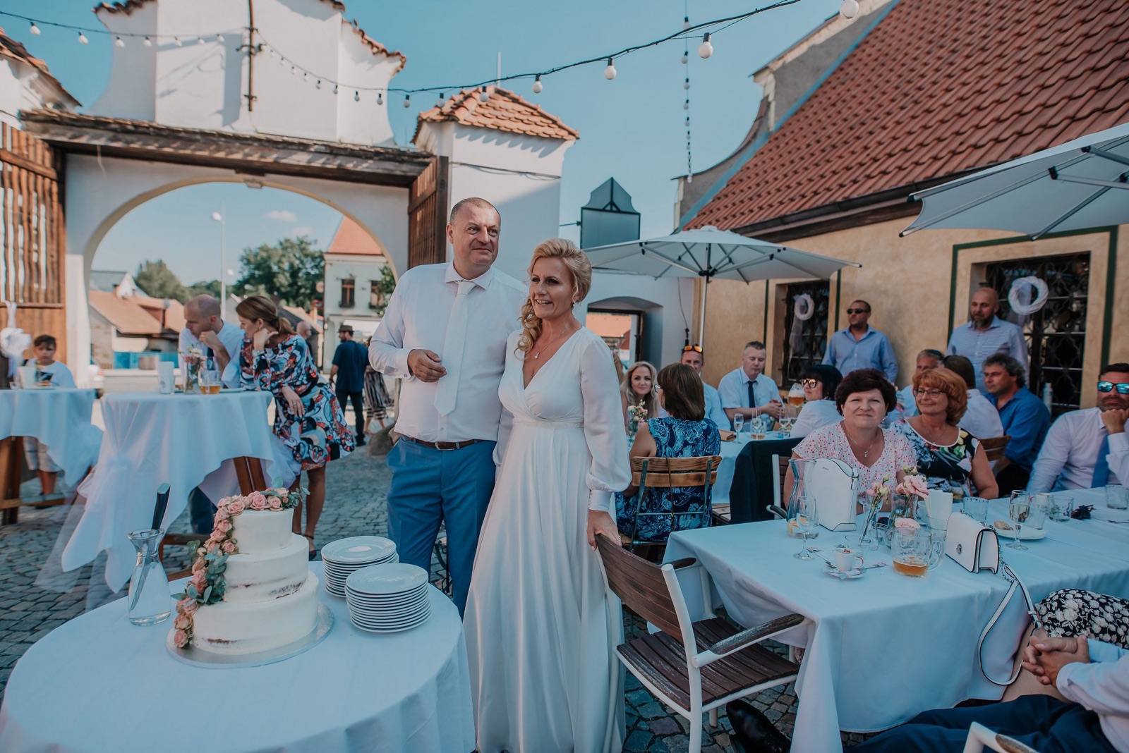 Dobrý místo Úvaly wedding venue - photo 5