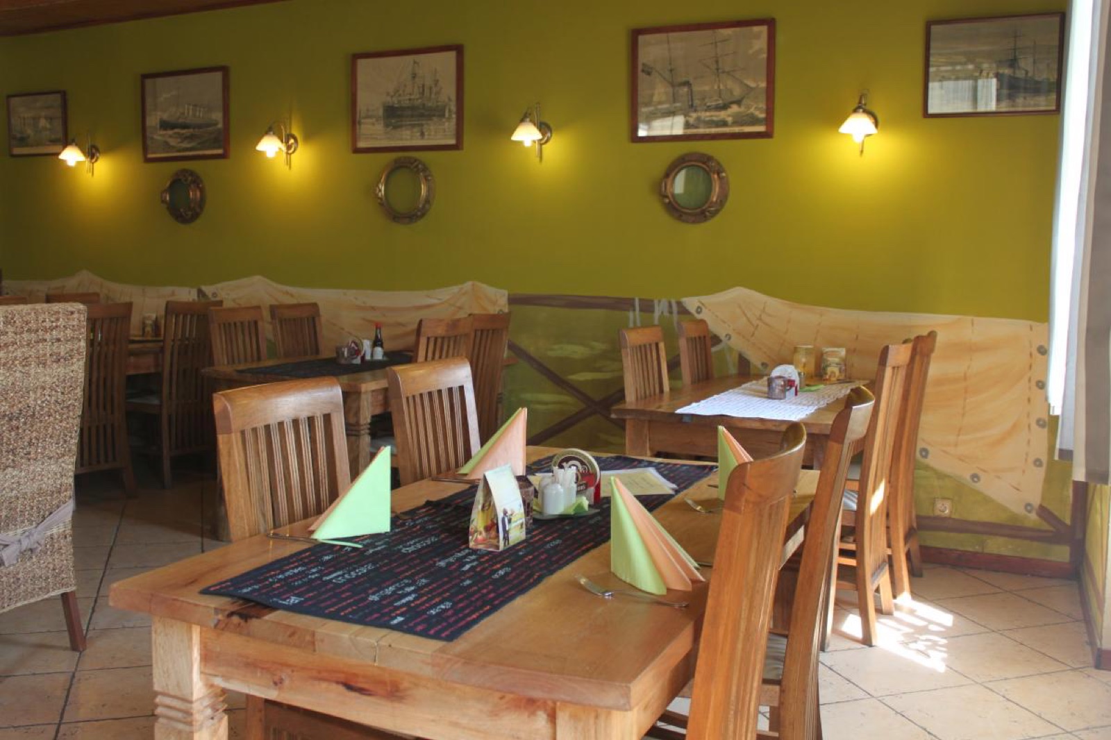Restaurace U Přístavu foto 11