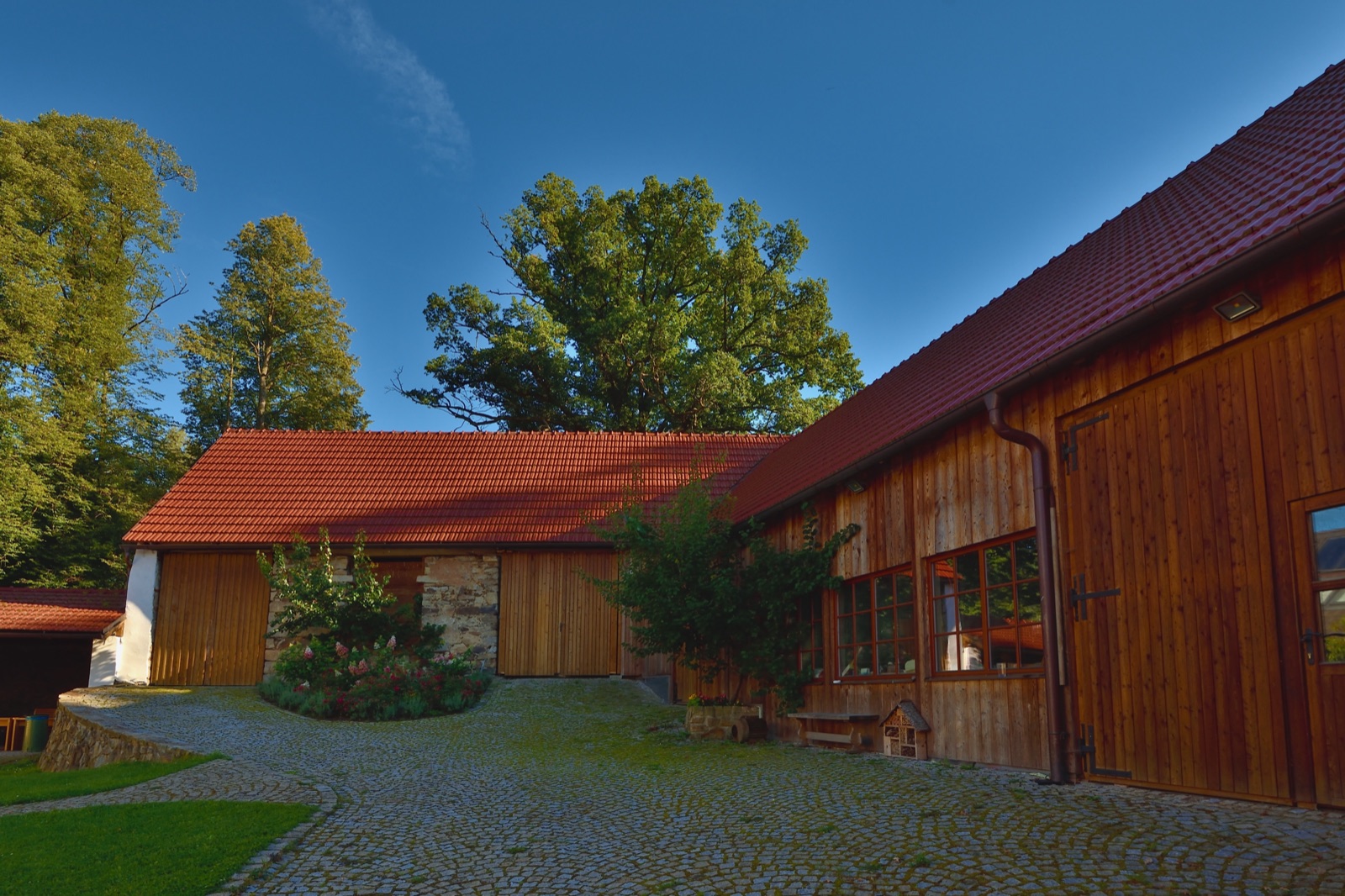 Třeštický mlýn wedding venue - photo 4