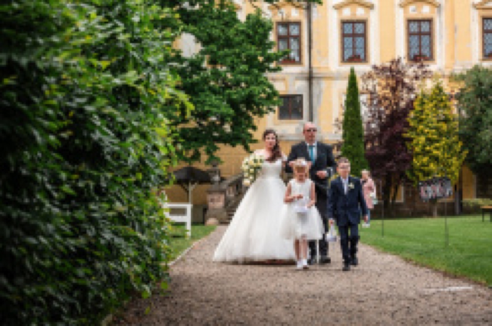 Zámek Červený Hrádek foto 3