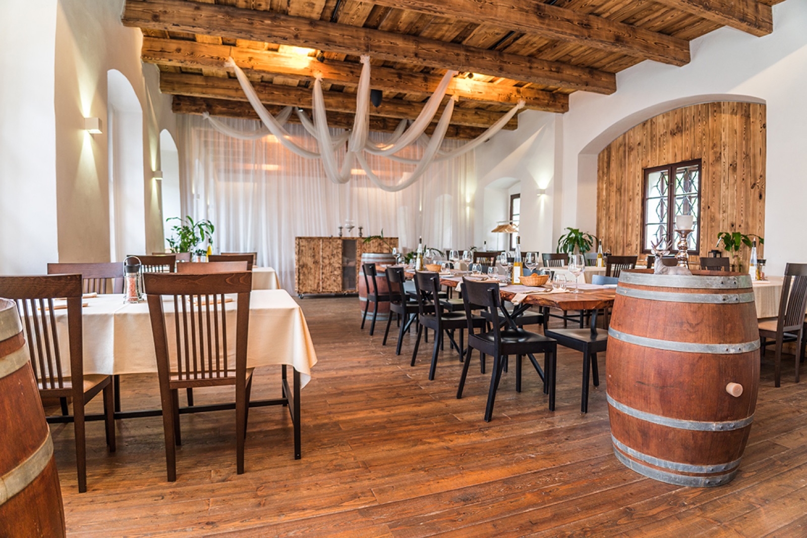 Restaurace TAVERNA u Benediktinů Rajhrad foto 4