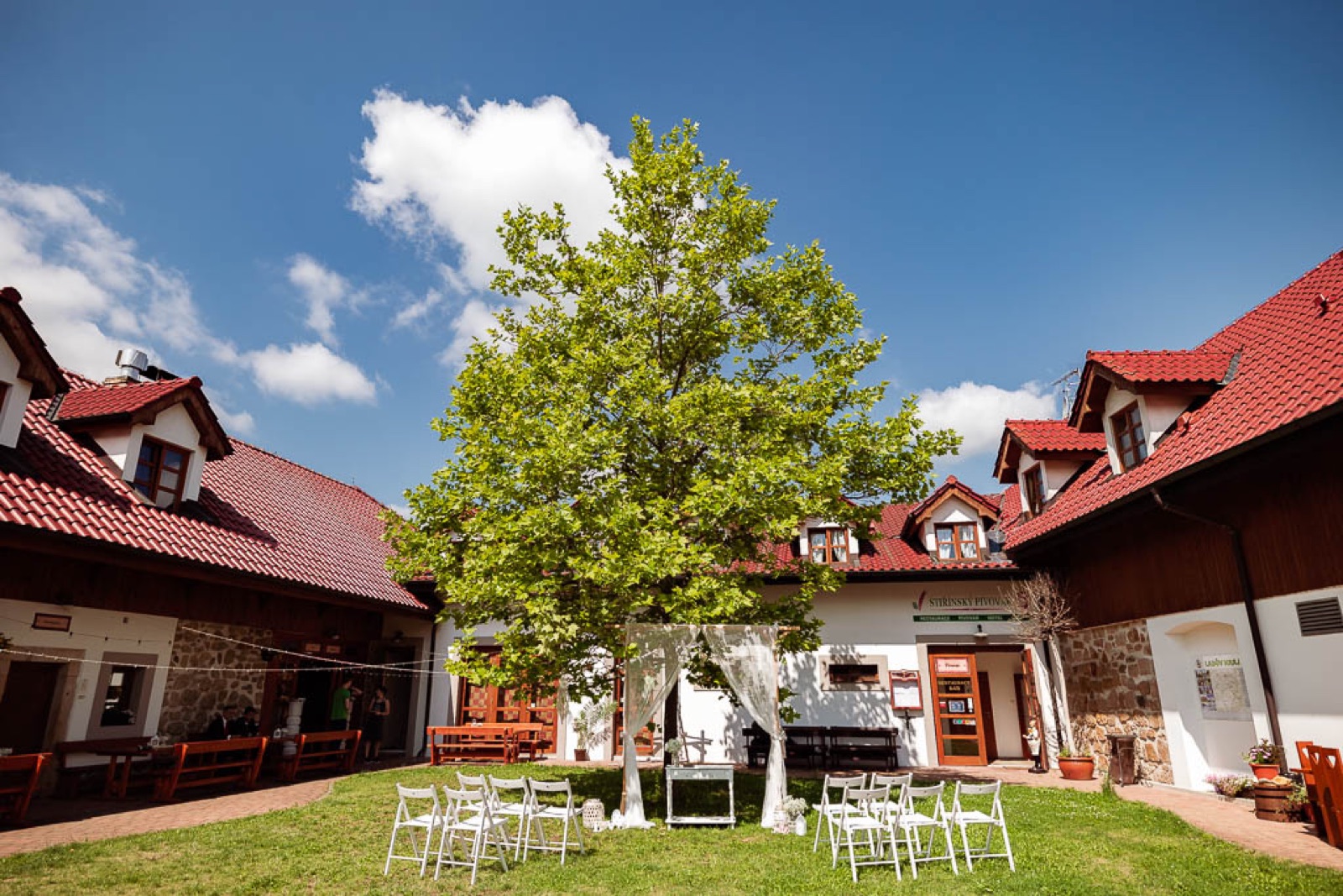 Štiřínská stodola foto 6