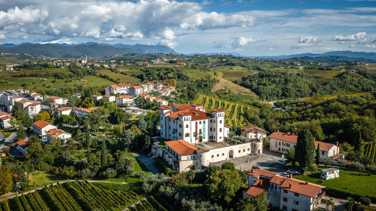 Grad Dobrovo (Hrad Dobrovo)