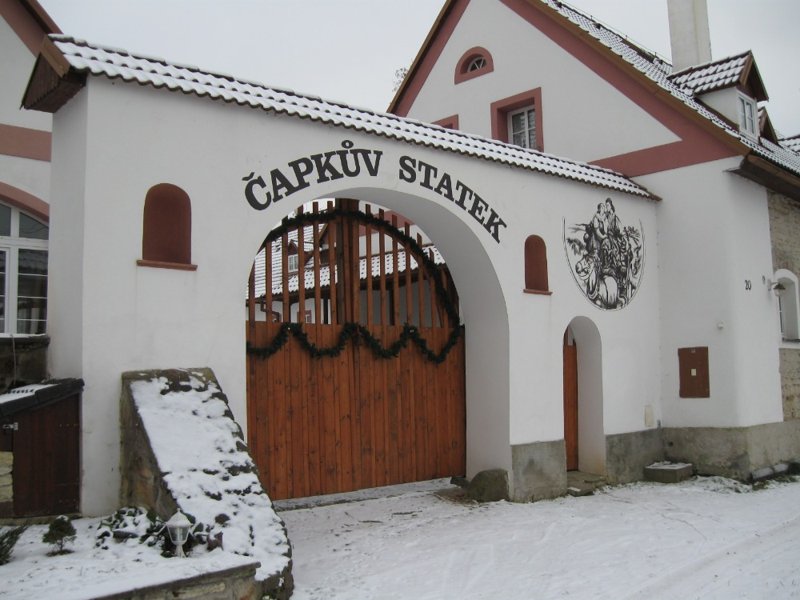 Čapkův Statek foto 1