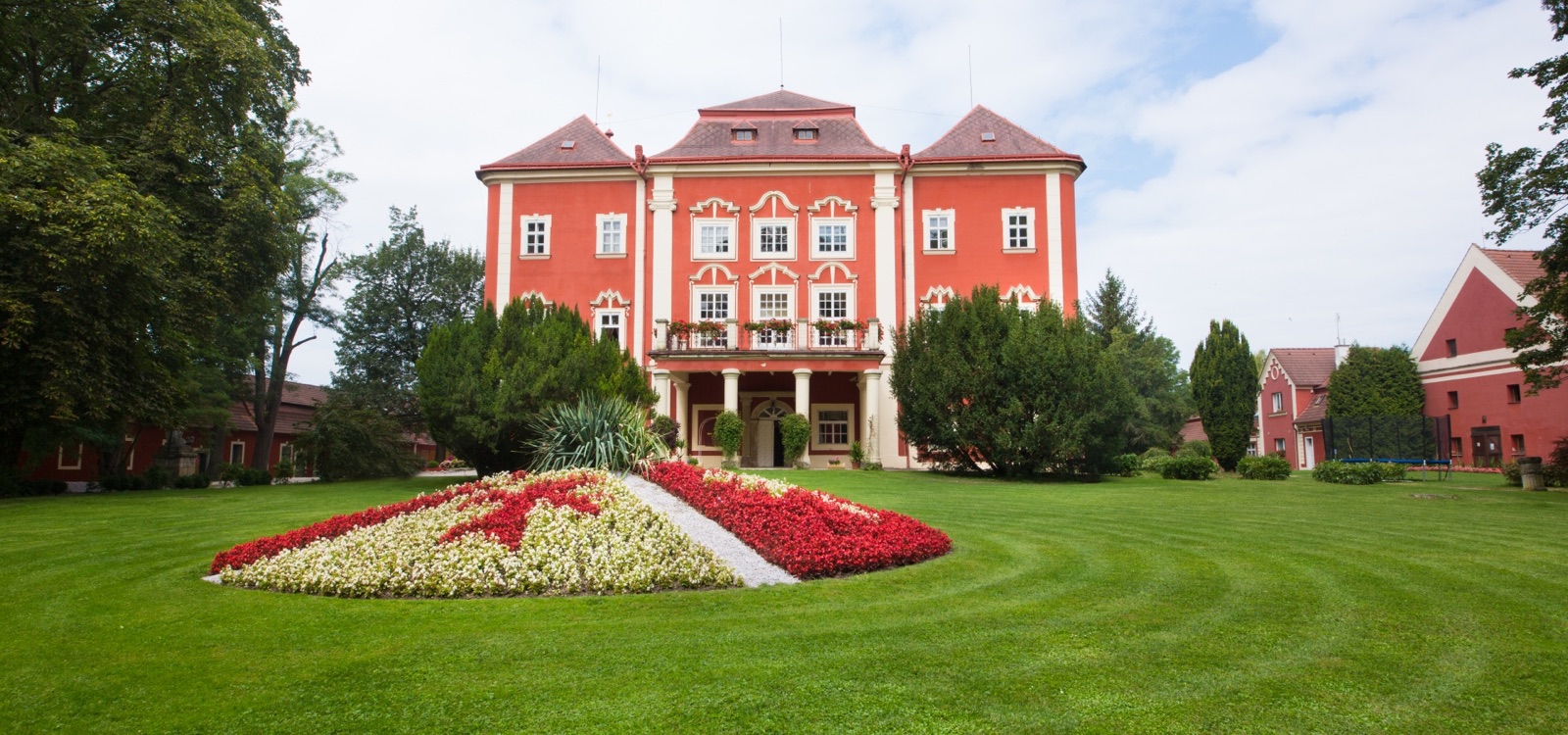 Zámecký resort Dětenice