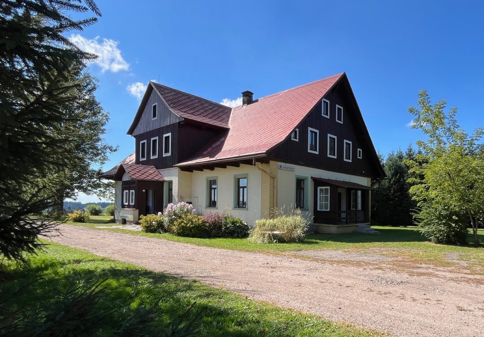 Škola na Vsi