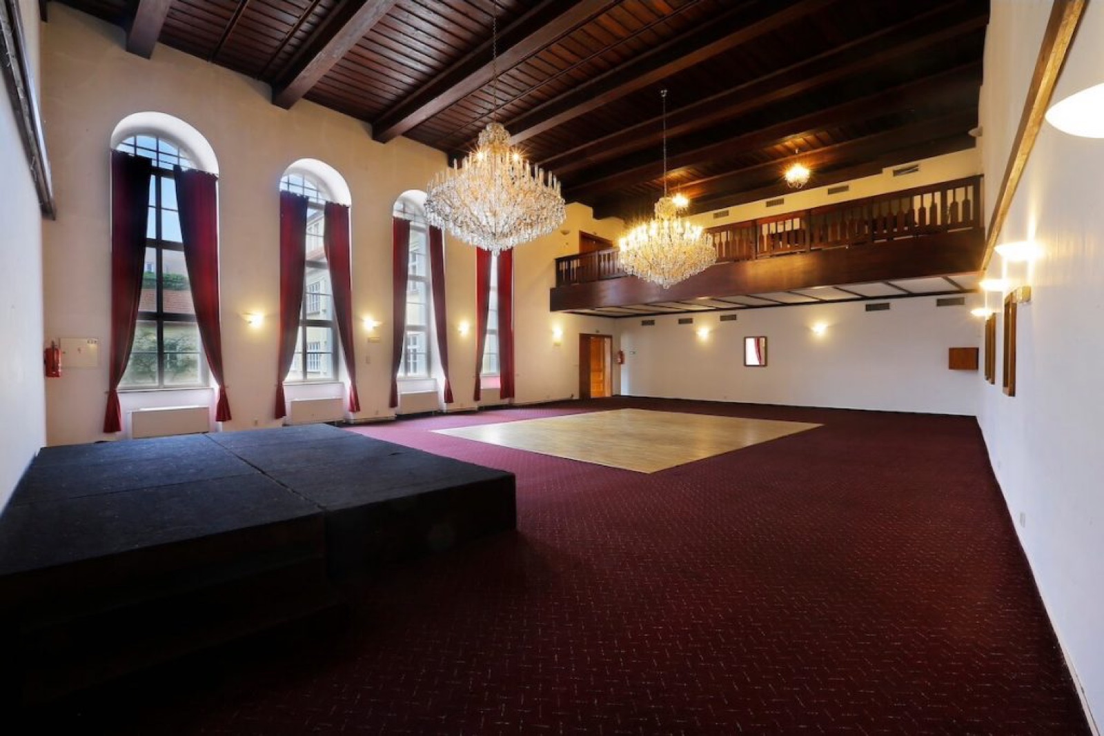 Hotel Magnolia wedding venue - photo 10