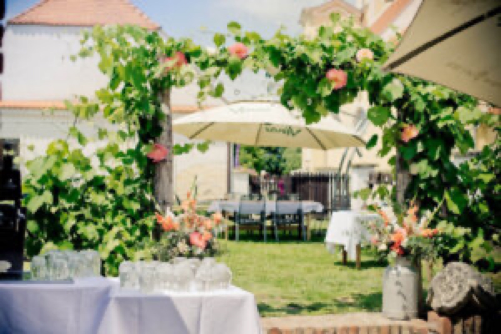 Vinařský dvůr na faře wedding venue - photo 11