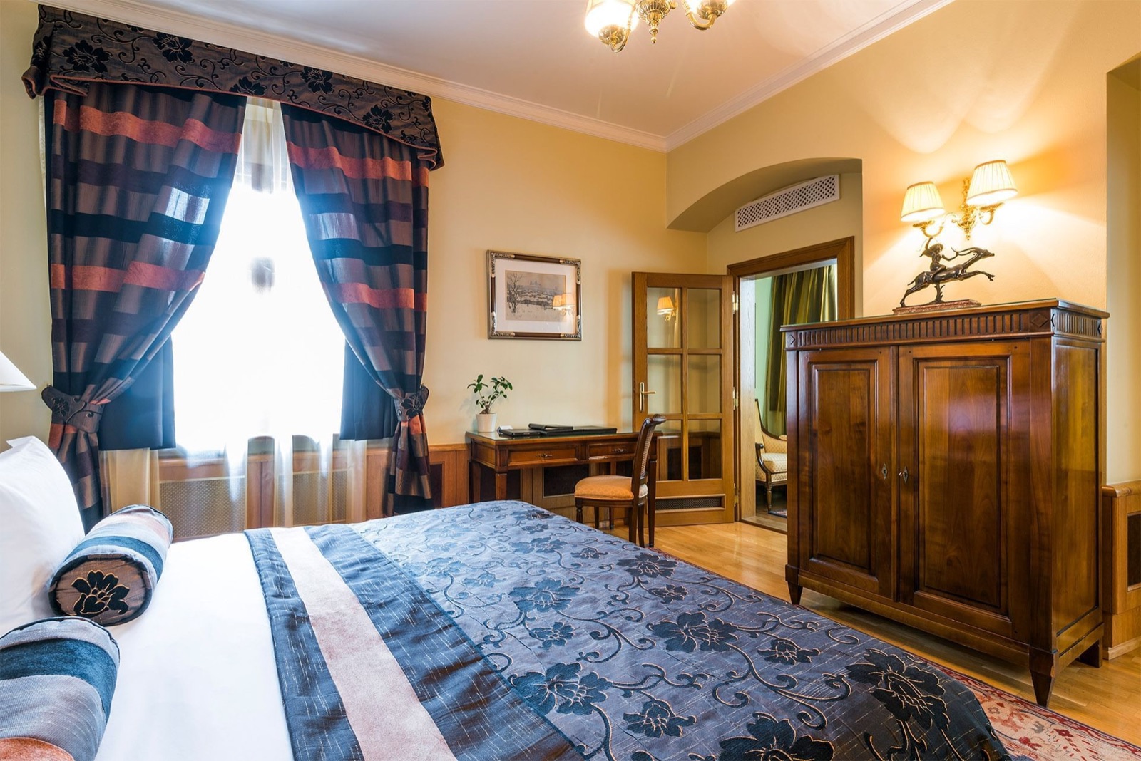 Hotel Golden Well foto 4