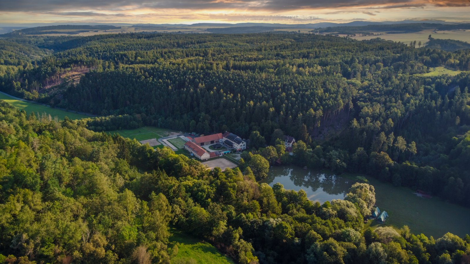 Mlýn Davídkov wedding venue - photo 17