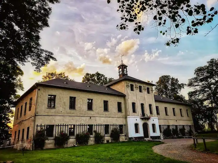Pałac w Wysokiej foto 2