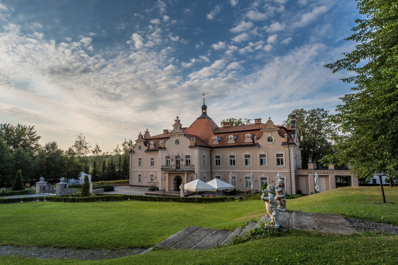 Hotel zámek BERCHTOLD